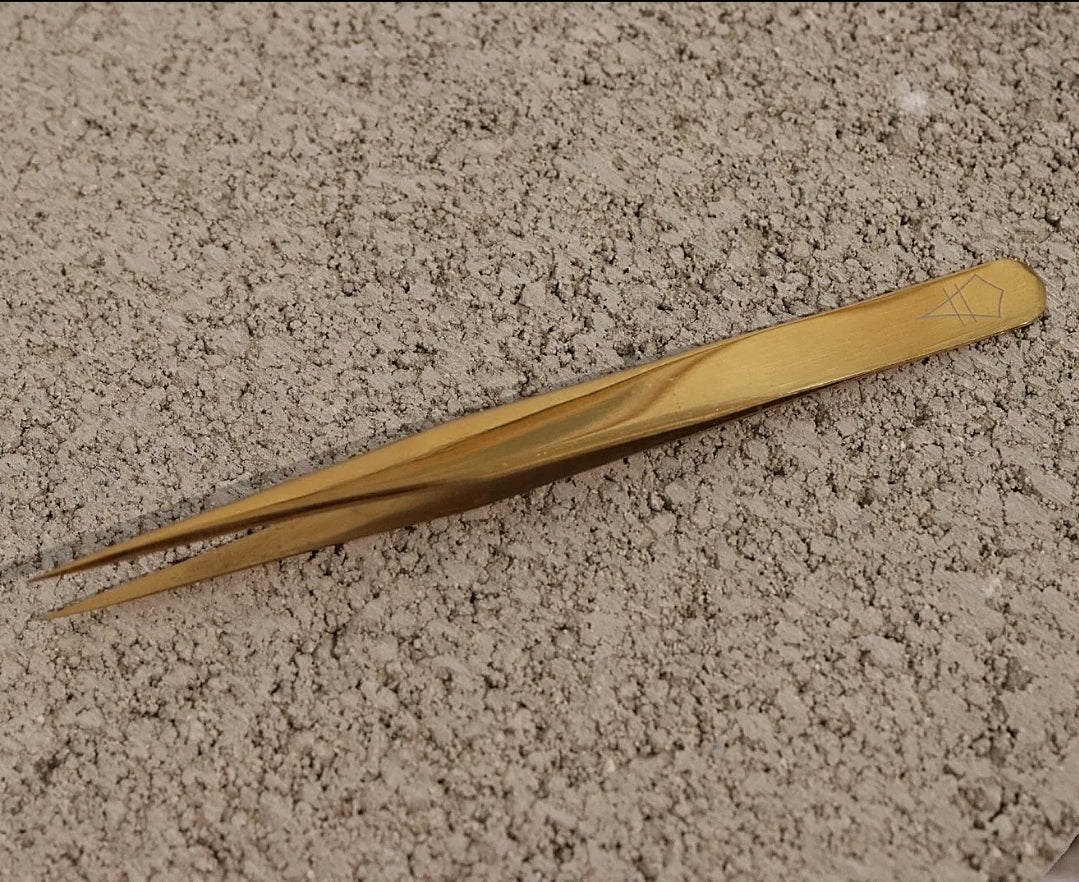 Tweezer