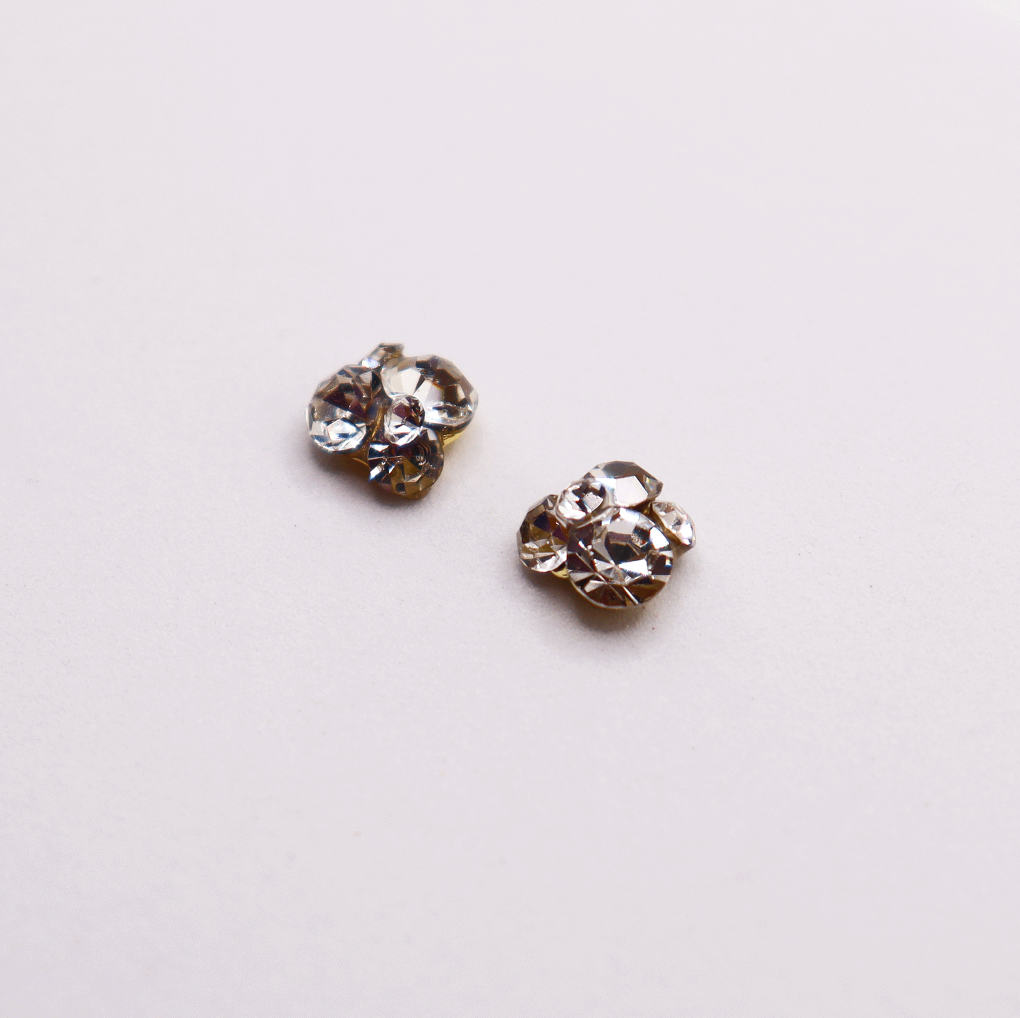 3D 5stones/Crystal 2pcs